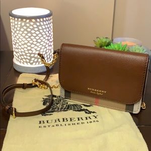 Burberry Hampshire Check crossbody bag Tan